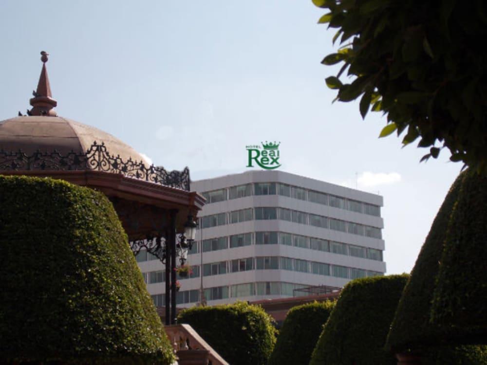 Hotel Real Rex León Exteriér fotografie